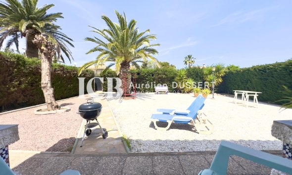 Revente - Maison individuelle -
Orihuela Costa - La Zenia