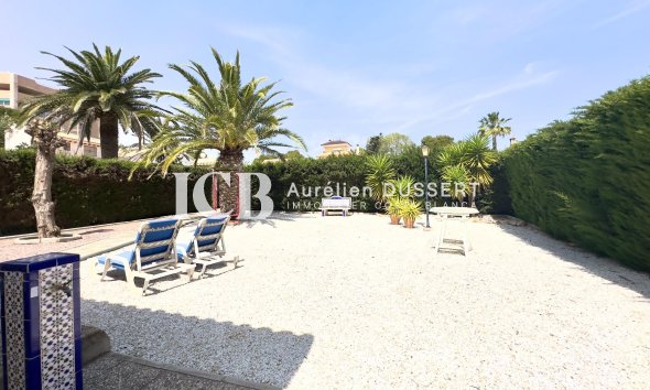 Revente - Maison individuelle -
Orihuela Costa - La Zenia