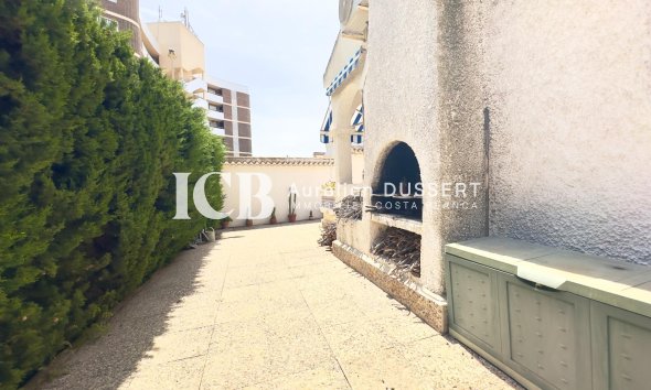 Revente - Maison individuelle -
Orihuela Costa - La Zenia