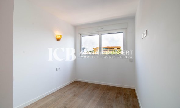Revente - Appartement -
Punta Prima - Torrevieja