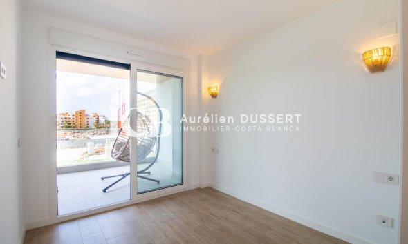 Revente - Appartement -
Punta Prima - Torrevieja