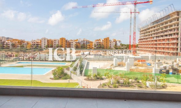 Revente - Appartement -
Punta Prima - Torrevieja
