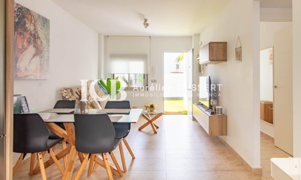 Resale - Apartment / flat -
Torre de la Horadada