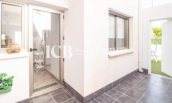 Resale - Apartment / flat -
Torre de la Horadada