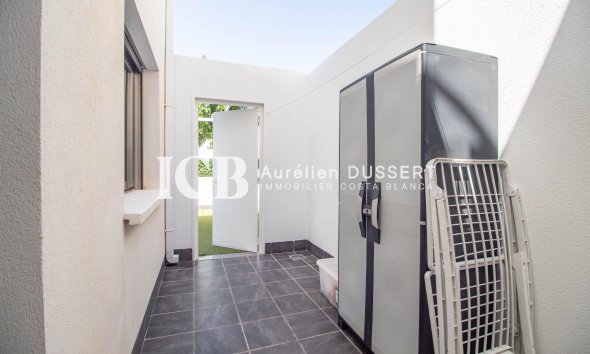 Resale - Apartment / flat -
Torre de la Horadada