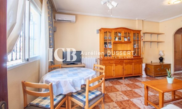 Resale - Townhouse -
Orihuela Costa - La Zenia