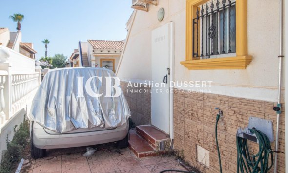 Resale - Townhouse -
Orihuela Costa - La Zenia