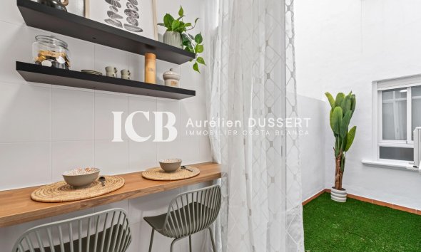Resale - Apartment / flat -
Orihuela Costa - Playa Flamenca