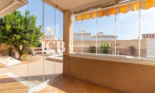 Revente - Appartement -
Punta Prima - Torrevieja