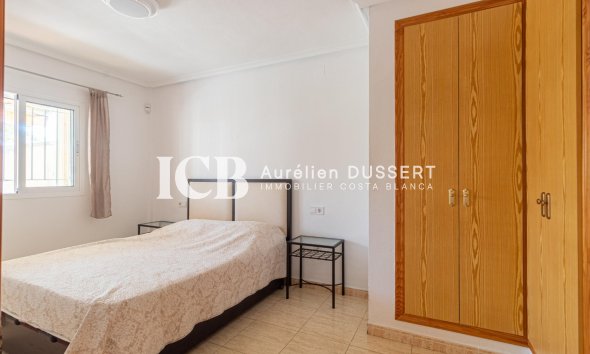Revente - Appartement -
Punta Prima - Torrevieja