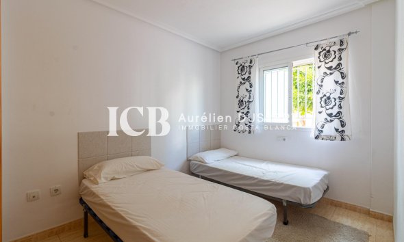Revente - Appartement -
Punta Prima - Torrevieja