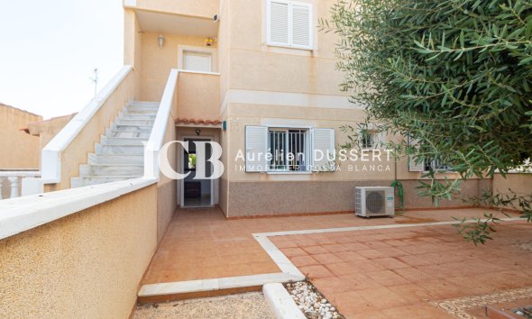 Revente - Appartement -
Punta Prima - Torrevieja