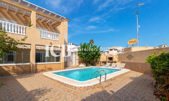 Revente - Appartement -
Punta Prima - Torrevieja