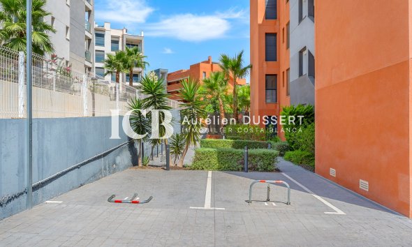 Revente - Appartement -
Orihuela Costa - Villamartín