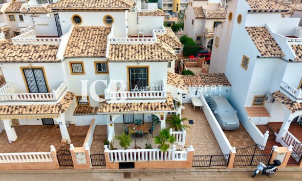 Revente - Maison mitoyenne -
Orihuela Costa - Lomas de Cabo Roig