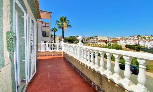 Revente - Appartement -
Orihuela Costa - Villamartín