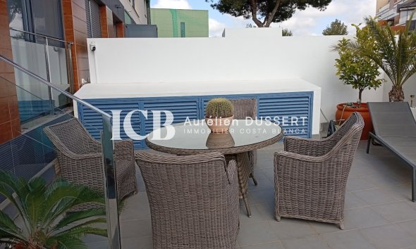 Revente - Appartement -
Orihuela Costa - Villamartín