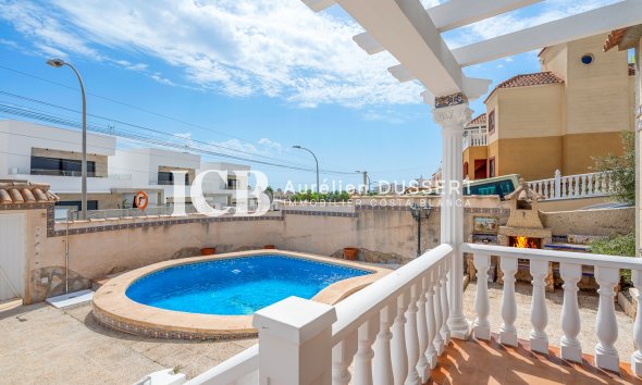 Resale - Detached house -
San Miguel de Salinas - El Galan