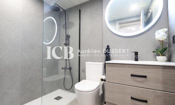 Revente - Appartement -
Orihuela Costa - La Regia