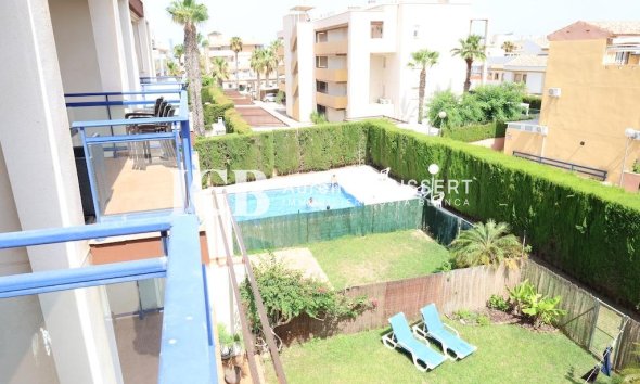 Revente - Appartement -
Orihuela Costa - La Regia