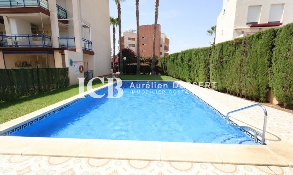 Revente - Appartement -
Orihuela Costa - La Regia