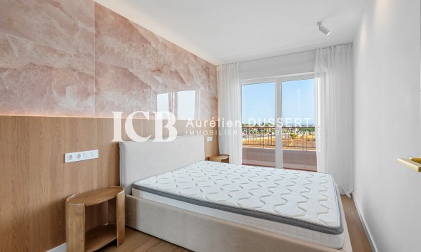 Revente - Appartement -
Punta Prima - Torrevieja