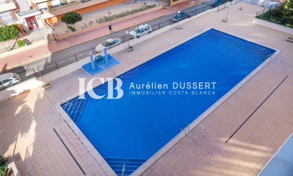 Revente - Appartement -
Punta Prima - Torrevieja