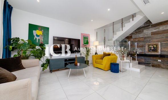 Resale - Townhouse -
Orihuela Costa - Villamartín