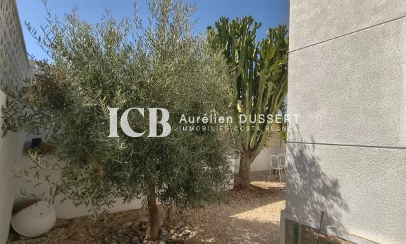 Reventa - Casa independiente -
San Miguel de Salinas - Blue Lagoon
