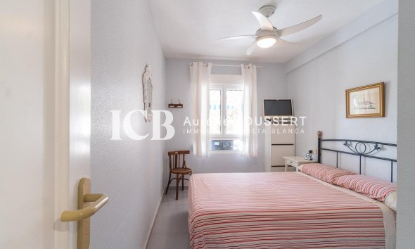 Revente - Appartement -
Orihuela Costa - Campoamor