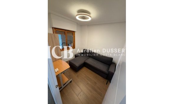 Revente - Appartement -
Punta Prima - Torrevieja