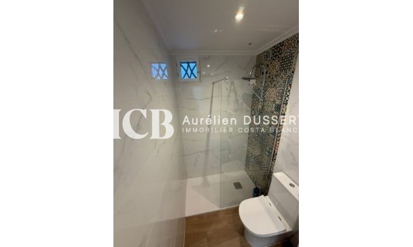 Revente - Appartement -
Punta Prima - Torrevieja