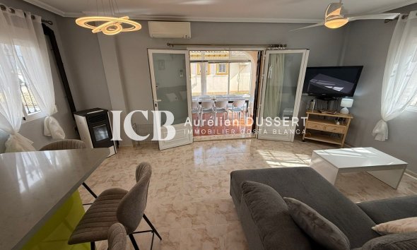 Revente - Villa -
Orihuela Costa - Villamartín