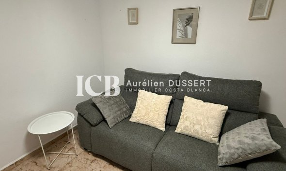 Revente - Villa -
Orihuela Costa - Villamartín