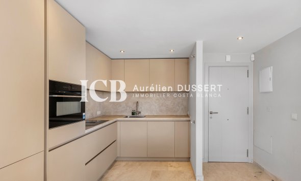 Revente - Appartement -
Torrevieja - Punta prima