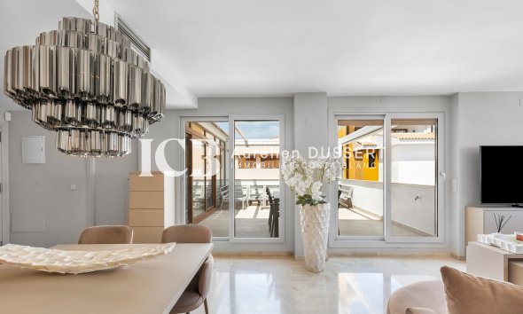 Revente - Appartement -
Torrevieja - Punta prima