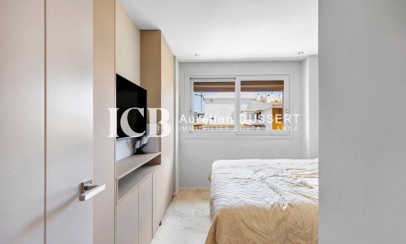 Revente - Appartement -
Torrevieja - Punta prima