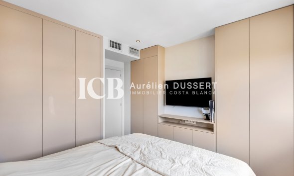 Revente - Appartement -
Torrevieja - Punta prima