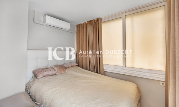 Revente - Appartement -
Torrevieja - Punta prima
