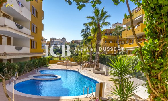 Revente - Appartement -
Torrevieja - Punta prima
