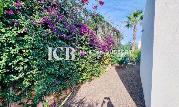 Revente - Villa -
Algorfa - La Finca Golf
