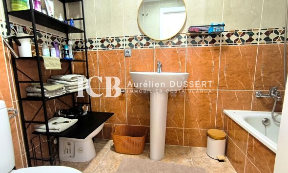 Resale - Apartment / flat -
Algorfa