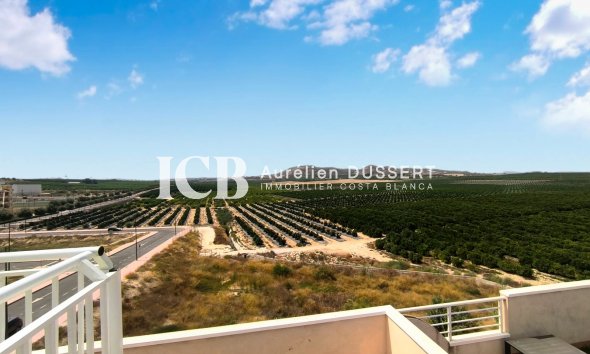 Resale - Apartment / flat -
Algorfa