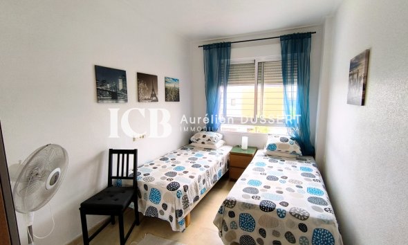 Revente - Maison mitoyenne -
Algorfa