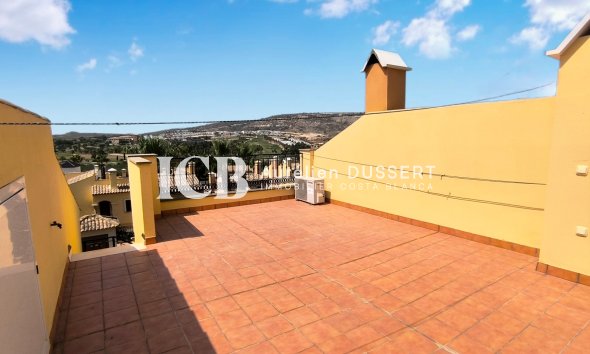 Resale - Apartment / flat -
Algorfa
