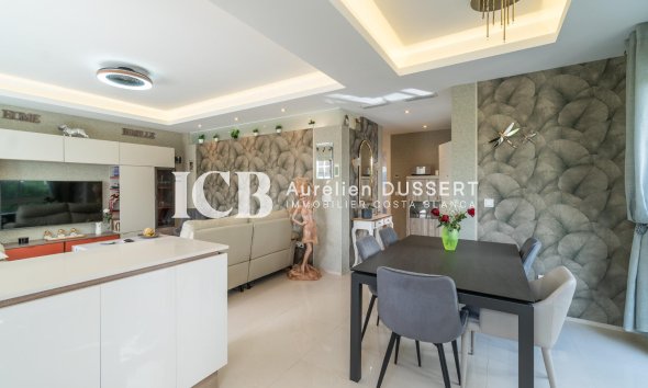 Reventa - Apartamento / piso -
Rojales - Centro de la Ciudad Quesada