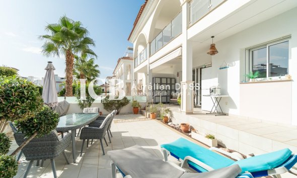 Reventa - Apartamento / piso -
Rojales - Centro de la Ciudad Quesada