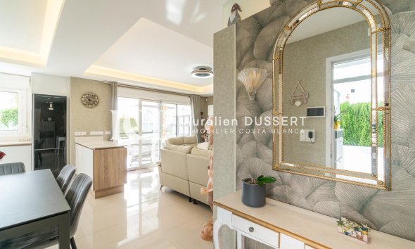 Reventa - Apartamento / piso -
Rojales - Centro de la Ciudad Quesada