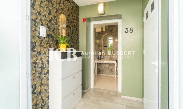 Reventa - Apartamento / piso -
Rojales - Centro de la Ciudad Quesada