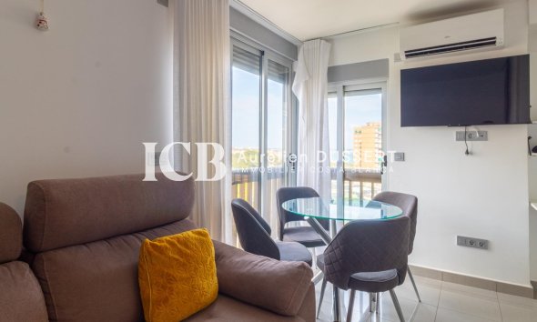 Revente - Appartement -
Orihuela Costa - Campoamor